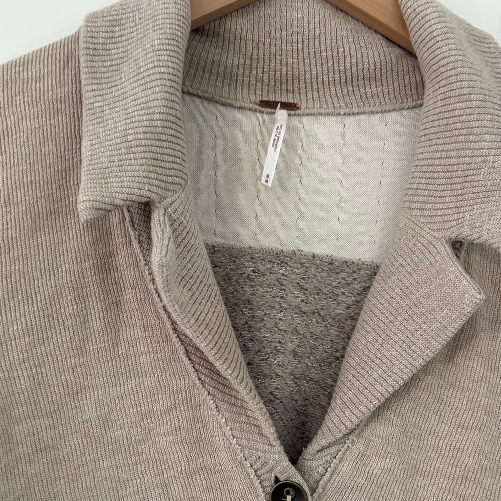 FREE PEOPLE | Patchwork Raw Hem Colorblock Cardigan size medium - Picture 3 of 3
